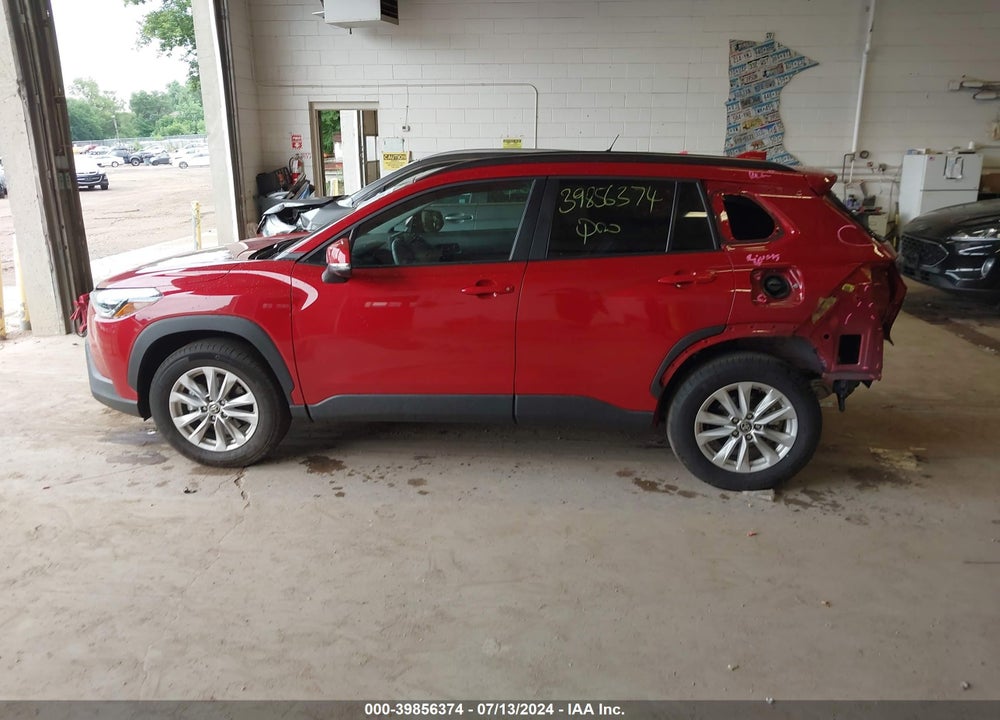 2022 TOYOTA COROLLA CROSS LE VIN: 7MUCAABG4NV030753