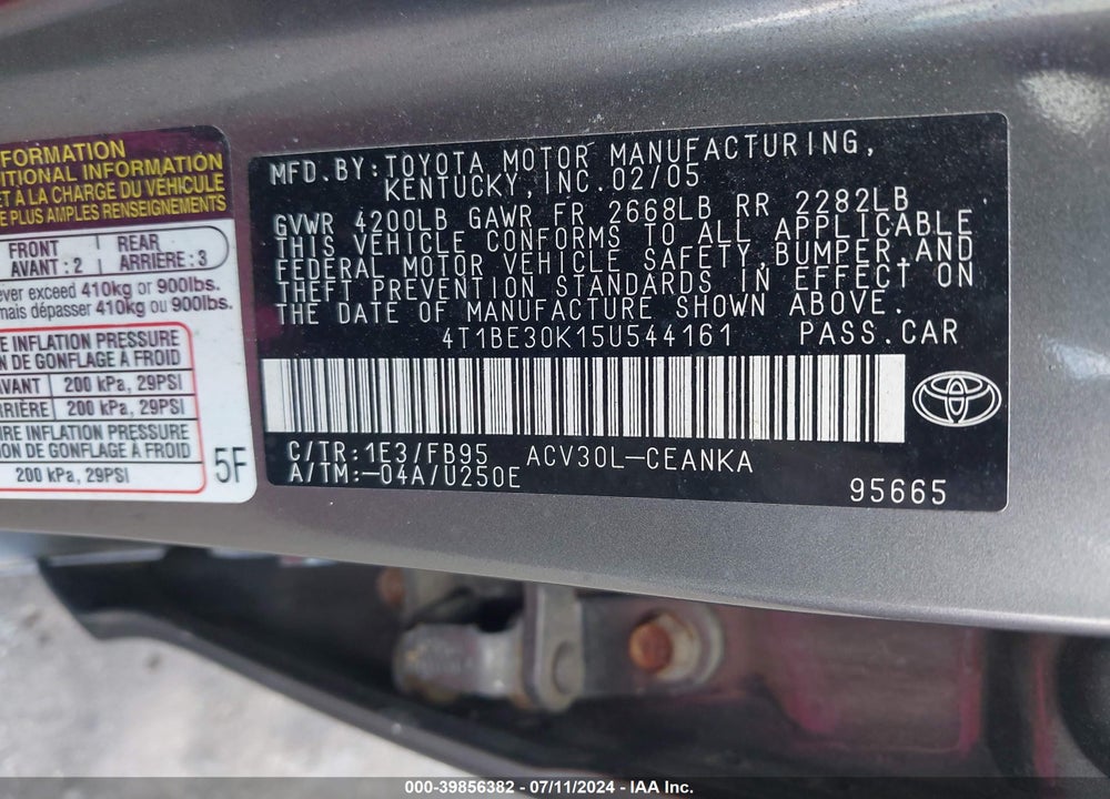 2005 TOYOTA CAMRY LE VIN: 4T1BE30K15U544161