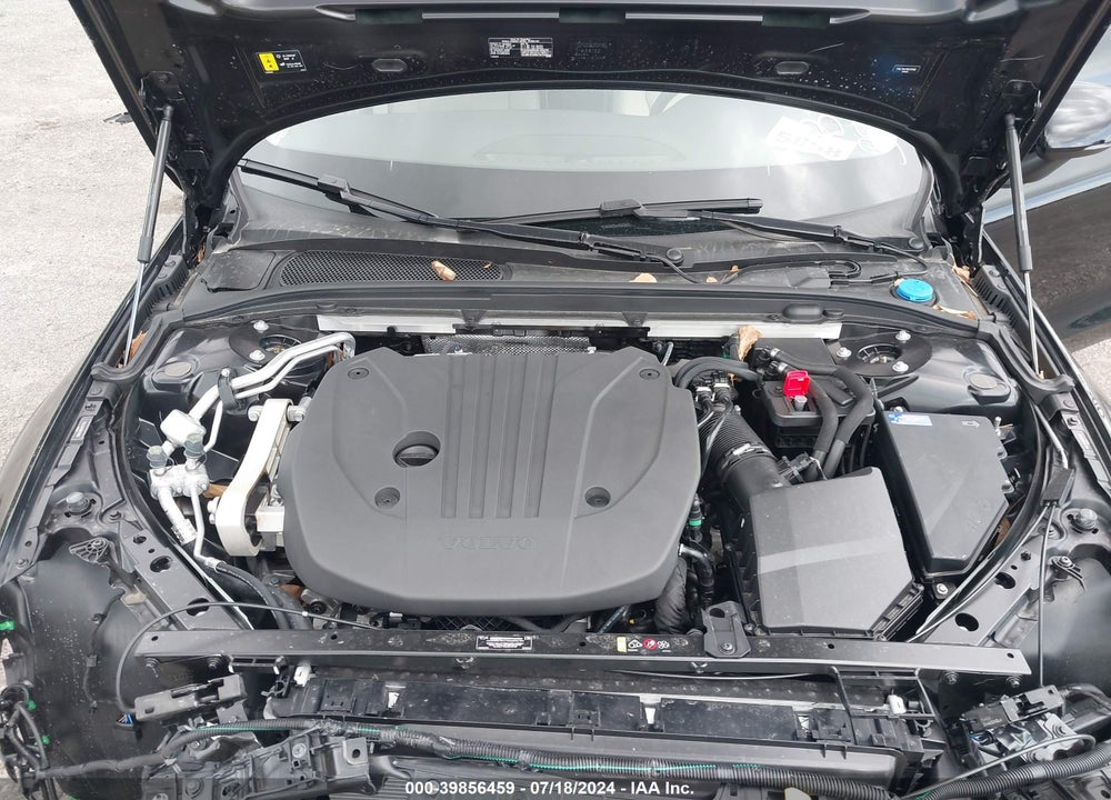 2024 VOLVO V60 CROSS COUNTRY B5 PLUS VIN: YV4L12WY3R2137662