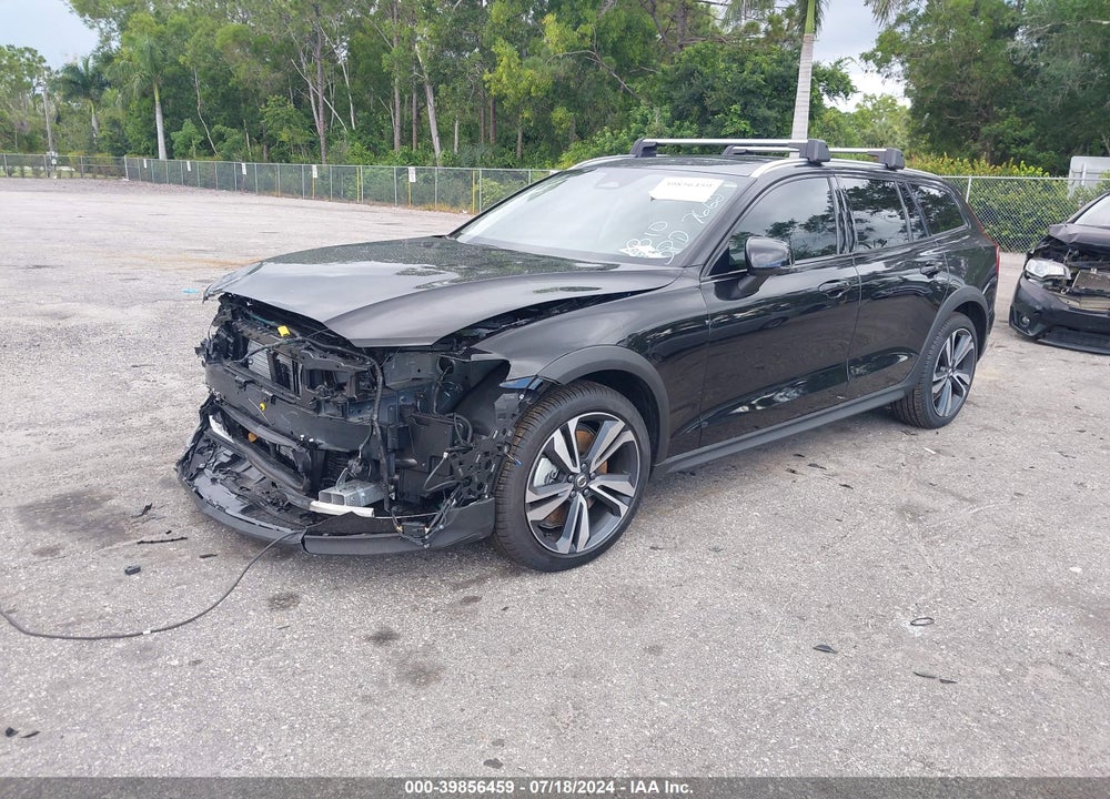 2024 VOLVO V60 CROSS COUNTRY B5 PLUS VIN: YV4L12WY3R2137662