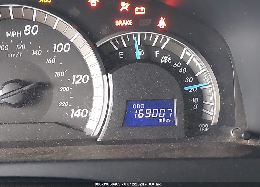 2014 TOYOTA CAMRY SE VIN: 4T1BF1FK3EU835818