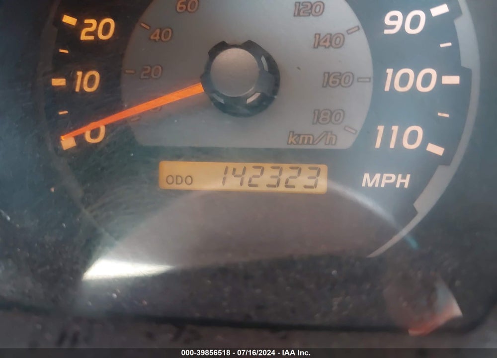 2004 TOYOTA 4RUNNER SR5 V6 VIN: JTEZU14R148014471