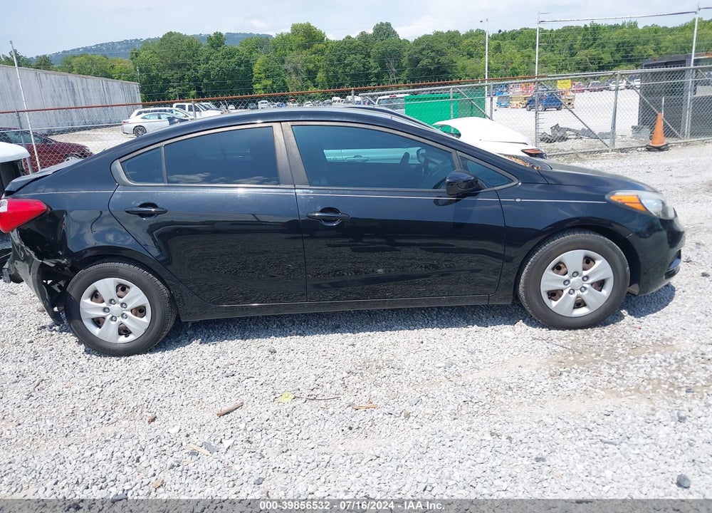 2016 KIA FORTE LX VIN: KNAFK4A67G5602743