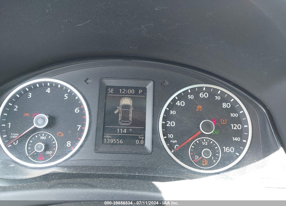 2011 VOLKSWAGEN TIGUAN SE VIN: WVGAV7AX0BW501976