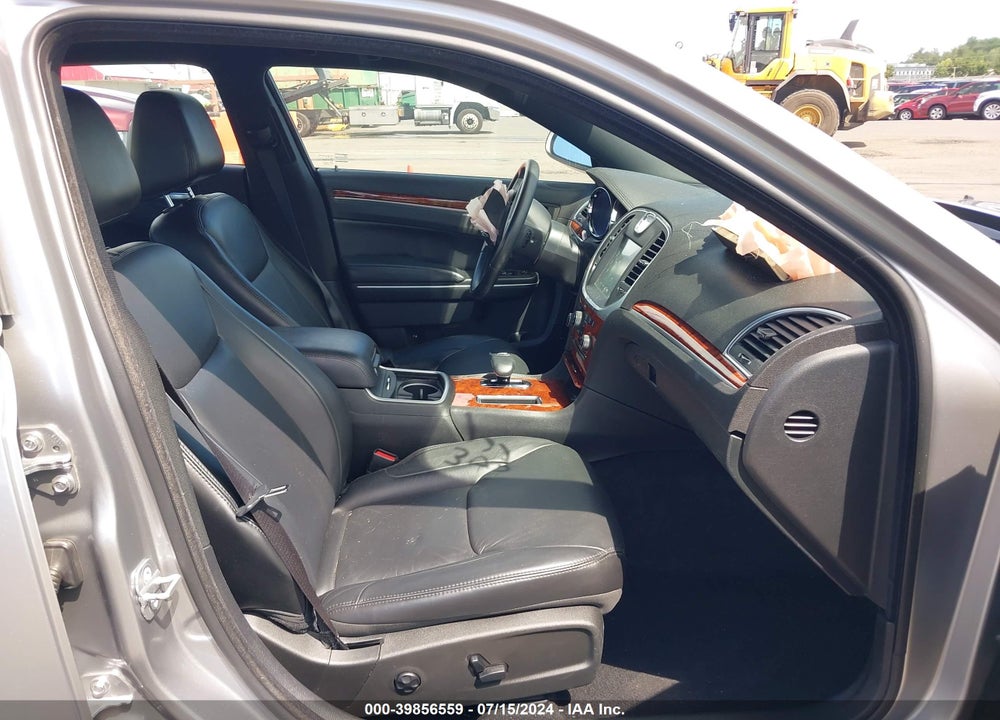 2014 CHRYSLER 300 VIN: 2C3CCAAG8EH315898