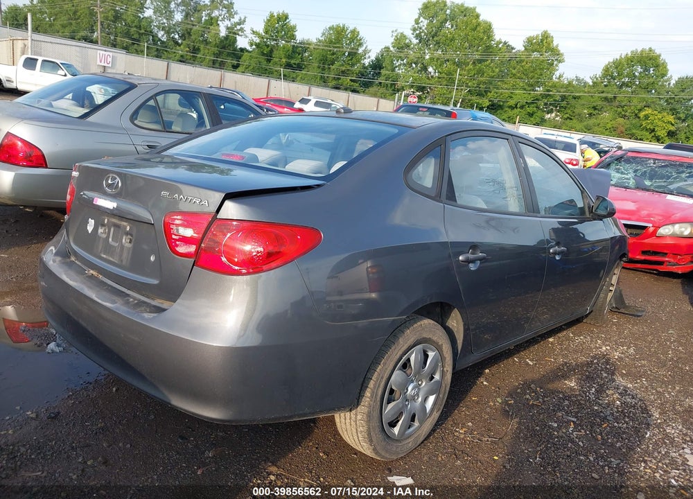 2007 HYUNDAI ELANTRA GLS/LIMITED/SE VIN: KMHDU46D57U173681