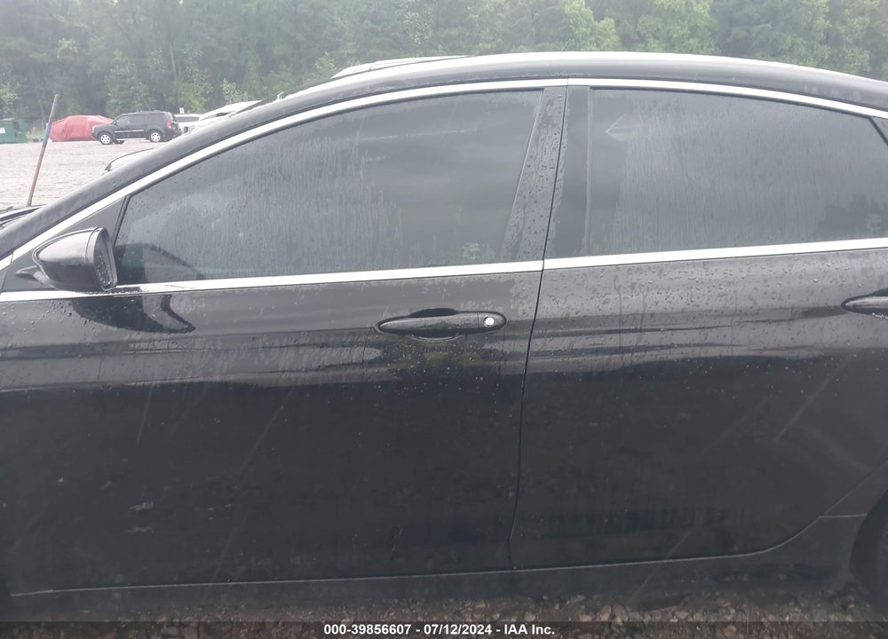 2015 CHRYSLER 200 LIMITED VIN: 1C3CCCAB1FN724611