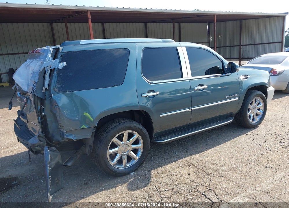 2008 CADILLAC ESCALADE STANDARD VIN: 1GYFK638X8R106577