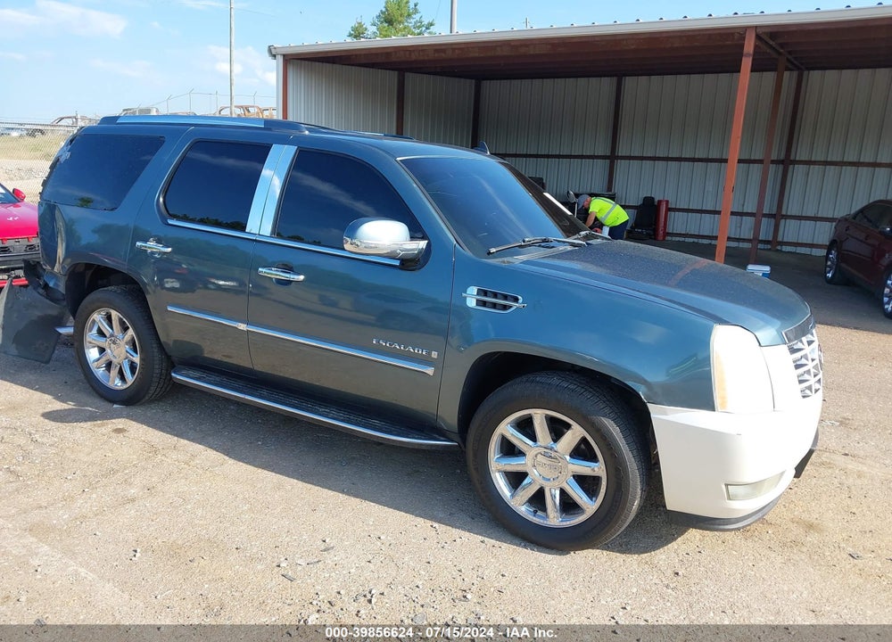 2008 CADILLAC ESCALADE STANDARD VIN: 1GYFK638X8R106577