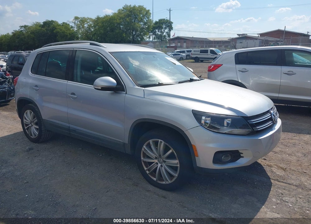 2013 VOLKSWAGEN TIGUAN SE VIN: WVGAV7AX6DW549811
