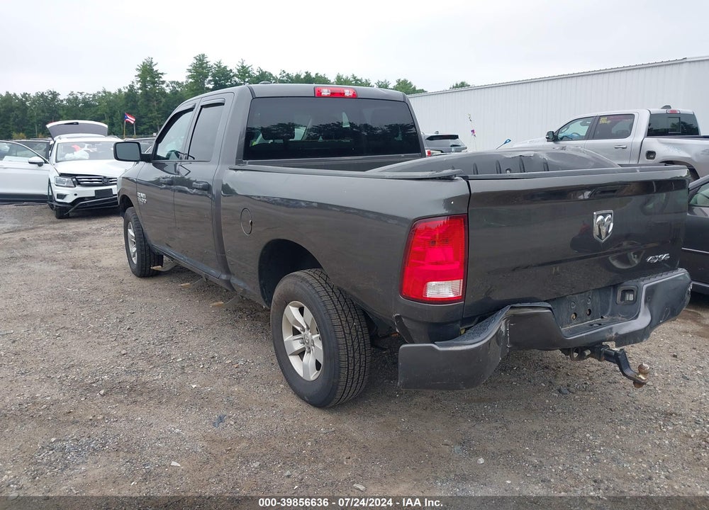 2019 RAM 1500 CLASSIC EXPRESS QUAD CAB 4X4 6'4 BOX VIN: 1C6RR7FG0KS534608