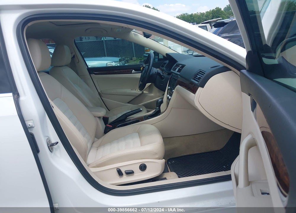 2013 VOLKSWAGEN PASSAT 2.0L TDI SEL PREMIUM VIN: 1VWCN7A37DC051125