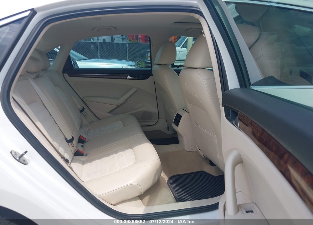 2013 VOLKSWAGEN PASSAT 2.0L TDI SEL PREMIUM VIN: 1VWCN7A37DC051125