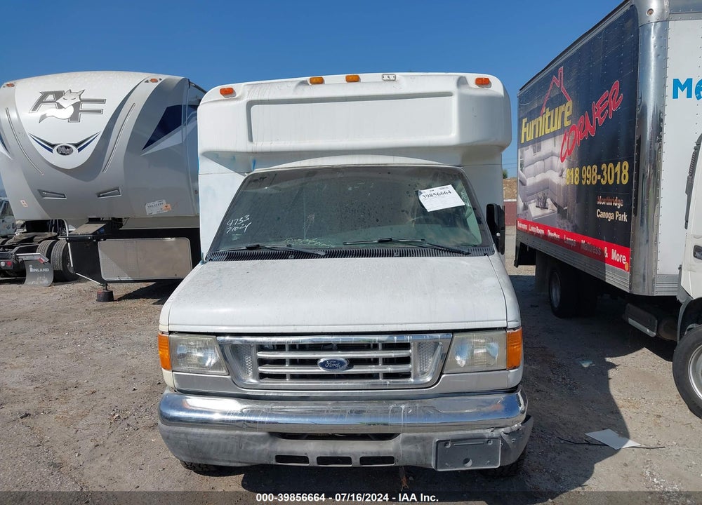 2005 FORD BUS E-450 CUTAWAY VIN: 1FDXE45S35HA09734