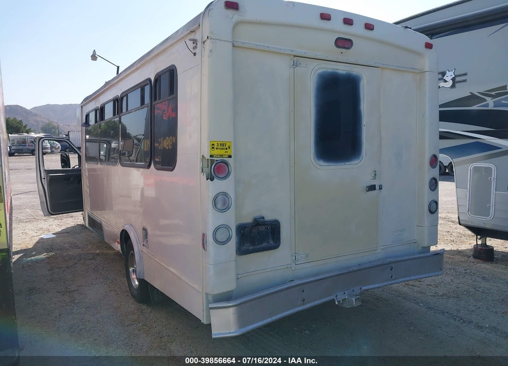 2005 FORD BUS E-450 CUTAWAY VIN: 1FDXE45S35HA09734