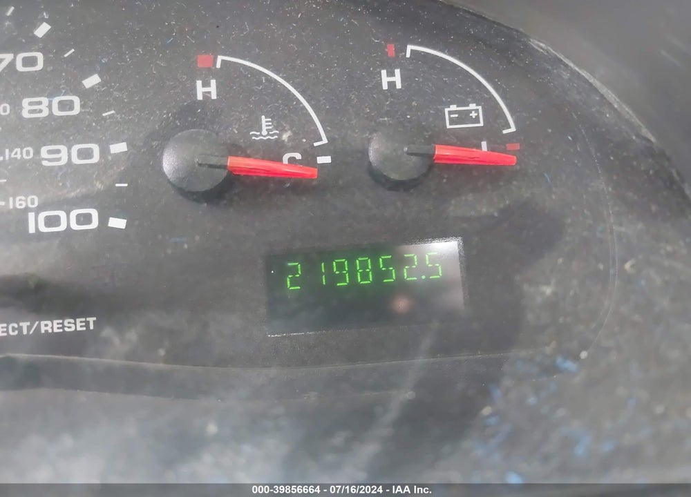 2005 FORD BUS E-450 CUTAWAY VIN: 1FDXE45S35HA09734