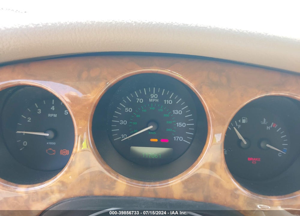 2001 JAGUAR XJ8 VIN: SAJDA24C81LF25049