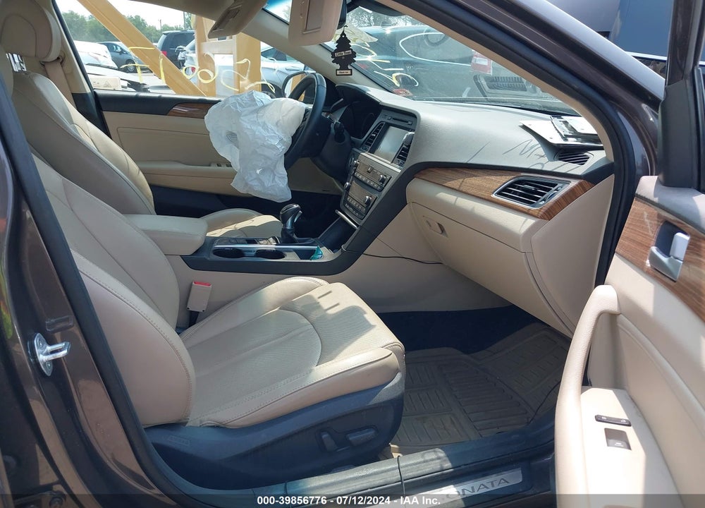 2015 HYUNDAI SONATA LIMITED VIN: 5NPE34AFXFH256617