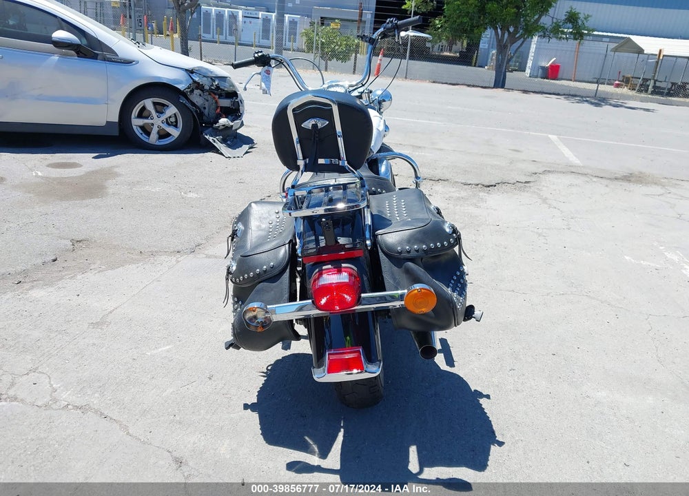 2014 HARLEY-DAVIDSON FLSTC HERITAGE SOFTAIL CLASSIC VIN: 1HD1BWV39EB035909