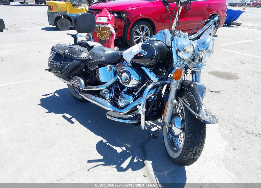 2014 HARLEY-DAVIDSON FLSTC HERITAGE SOFTAIL CLASSIC VIN: 1HD1BWV39EB035909