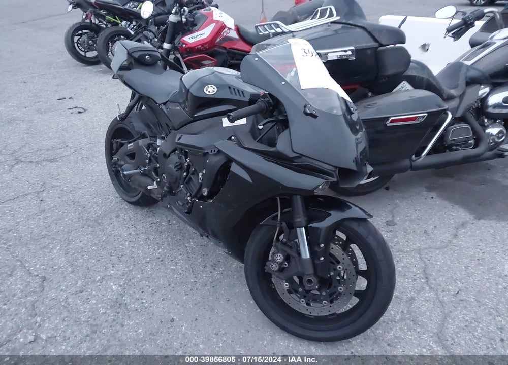 2017 YAMAHA YZFR1 C VIN: JYARN39Y4HA001303