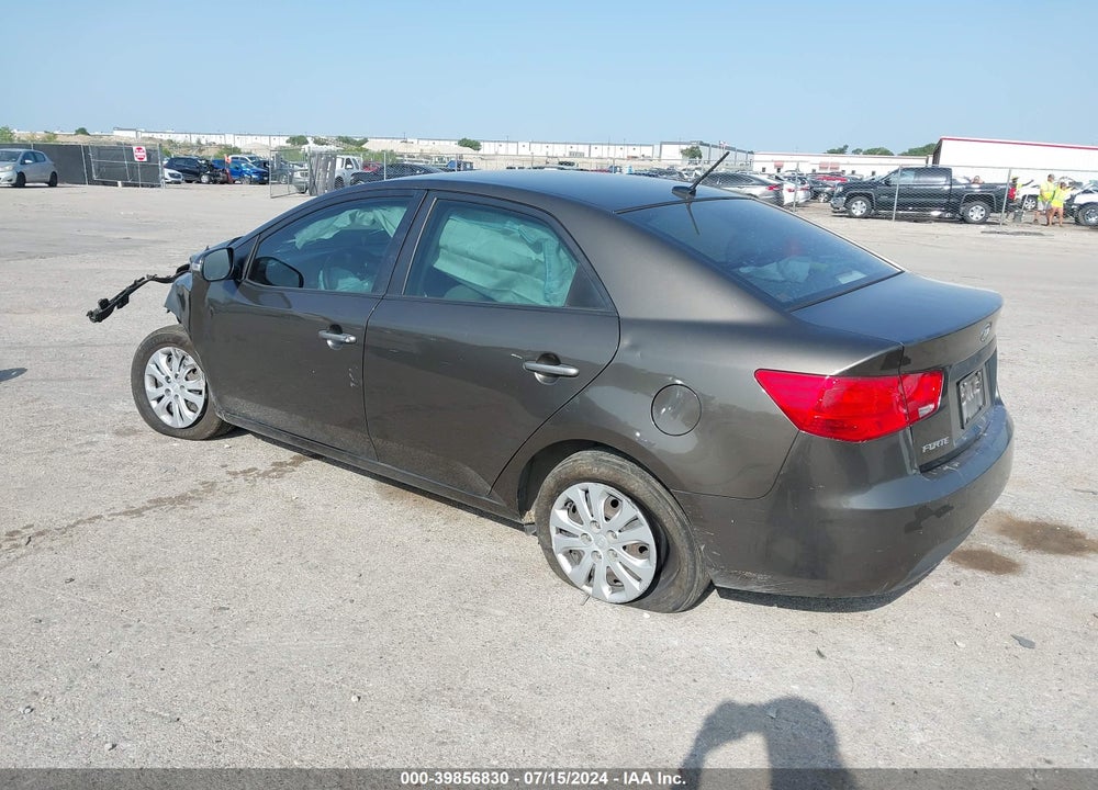 2010 KIA FORTE EX VIN: KNAFU4A24A5216151