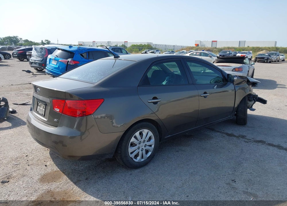 2010 KIA FORTE EX VIN: KNAFU4A24A5216151