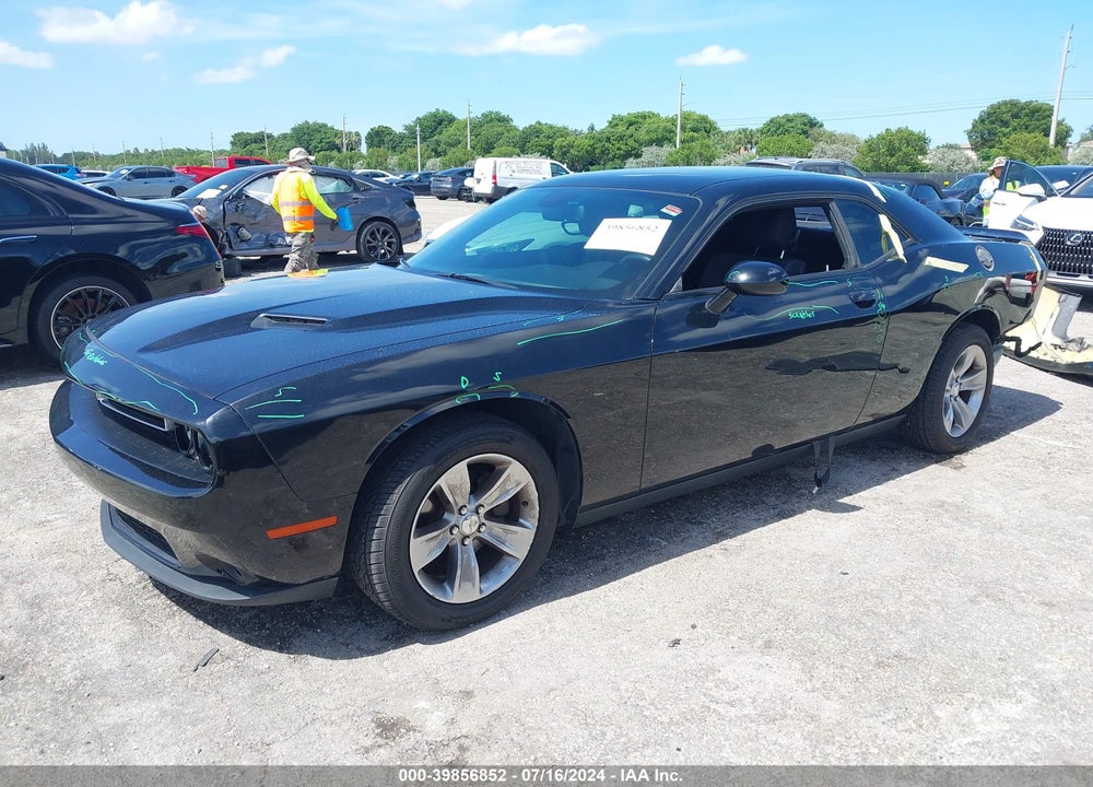 2018 DODGE CHALLENGER SXT VIN: 2C3CDZAG5JH236307