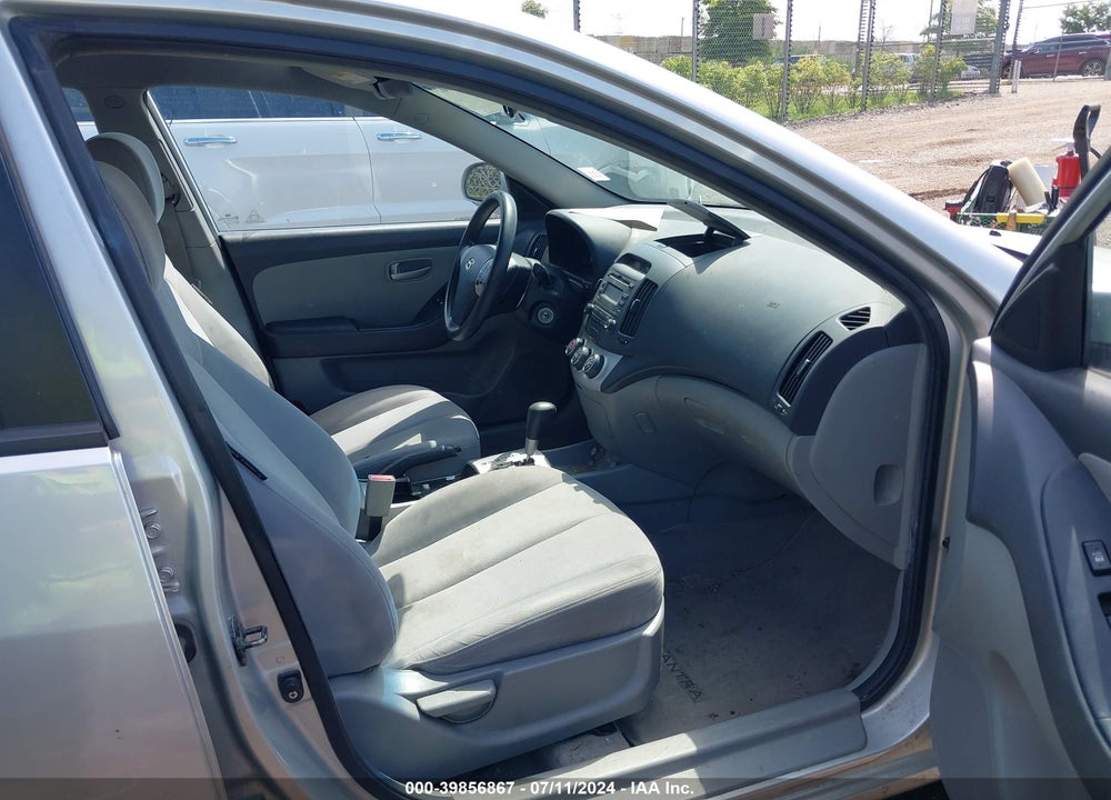2007 HYUNDAI ELANTRA GLS/LIMITED/SE VIN: KMHDU46D67U197813