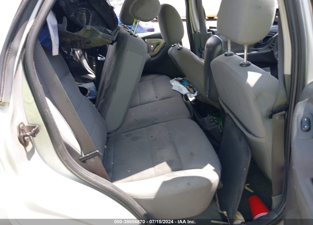2005 FORD ESCAPE XLT VIN: 1FMYU93125KD73273