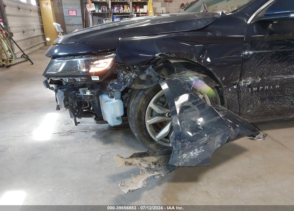 2018 CHEVROLET IMPALA 1LT VIN: 2G1105S33J9108430