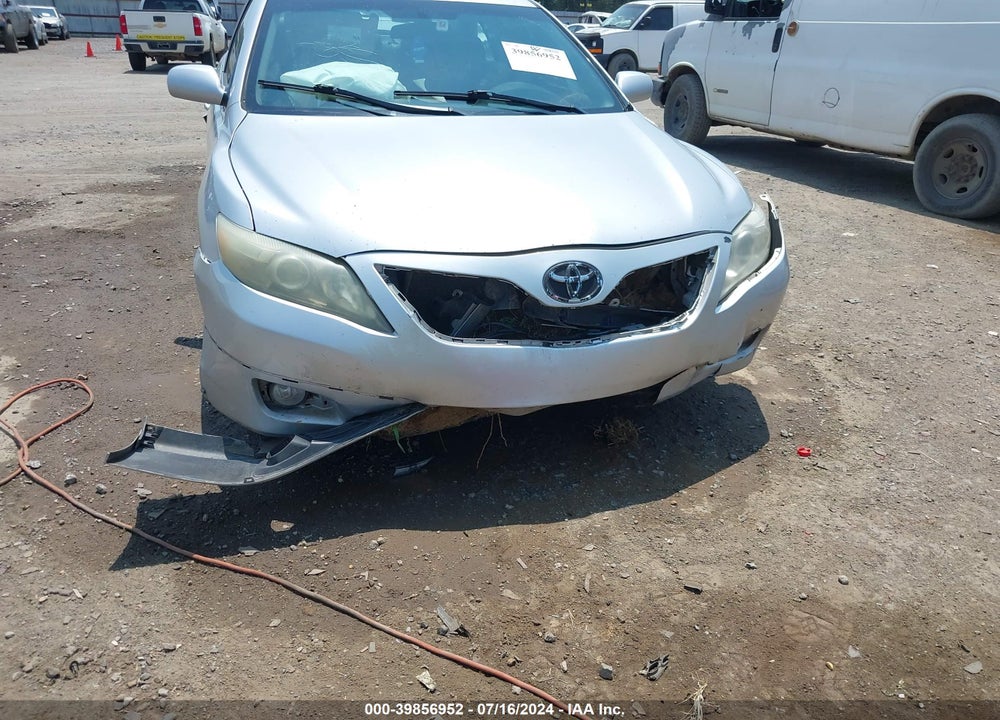 2010 TOYOTA CAMRY SE VIN: 4T1BF3EK9AU083100