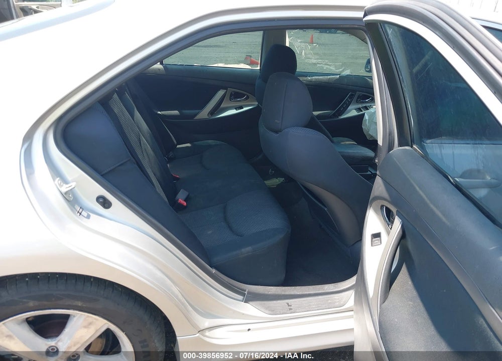 2010 TOYOTA CAMRY SE VIN: 4T1BF3EK9AU083100