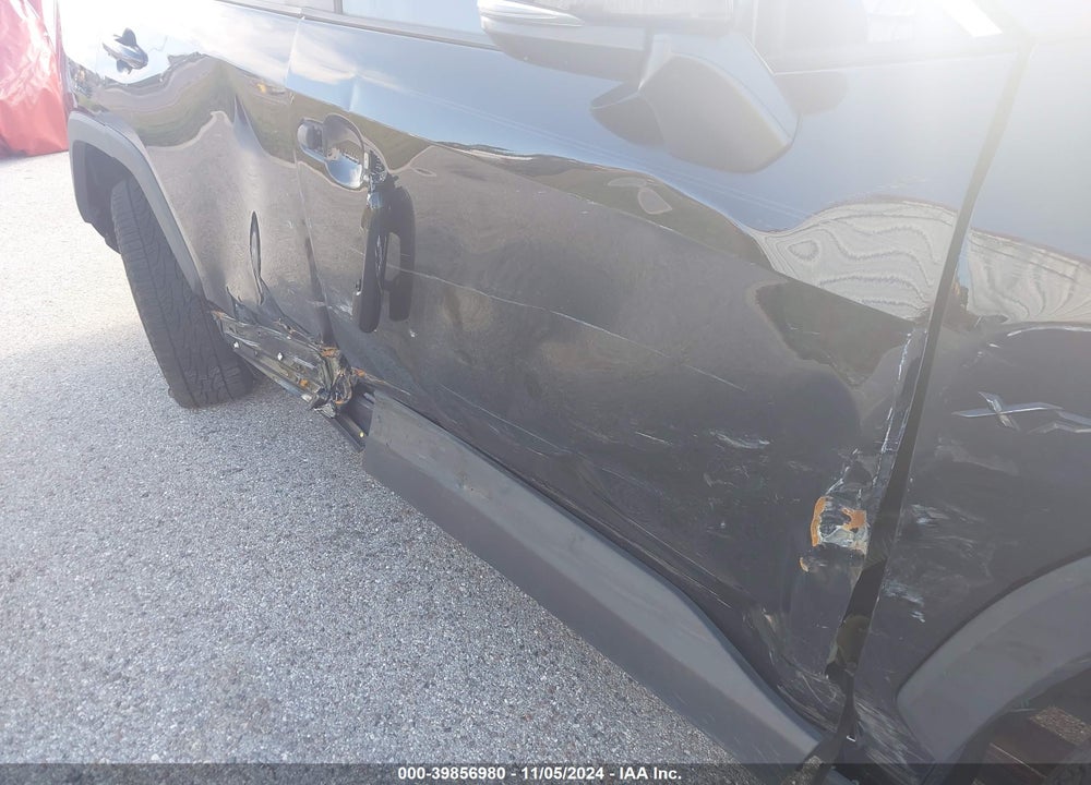 2021 TOYOTA RAV4 XLE VIN: 2T3W1RFVXMC167595