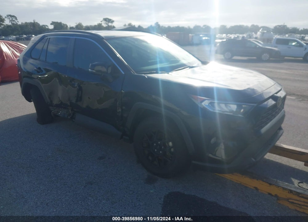 2021 TOYOTA RAV4 XLE VIN: 2T3W1RFVXMC167595