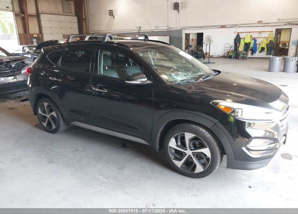 2017 HYUNDAI TUCSON LIMITED VIN: KM8J3CA22HU386725