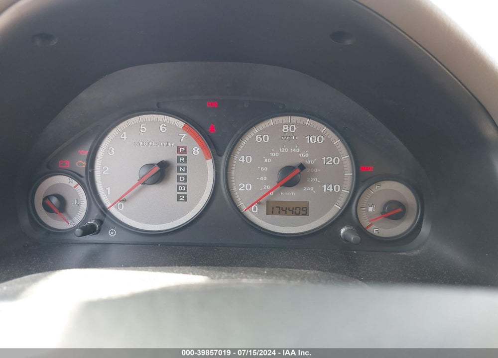 2002 HONDA CIVIC LX VIN: 1HGEM22572L098526