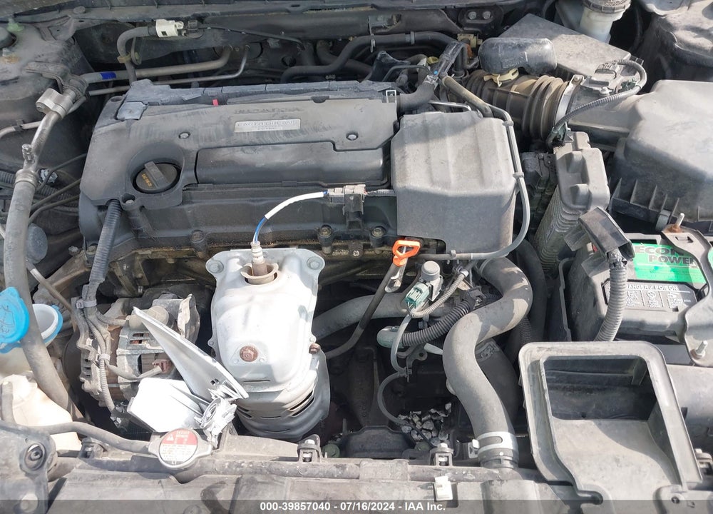 2017 HONDA ACCORD VIN: 1HGCR2F36HA221027