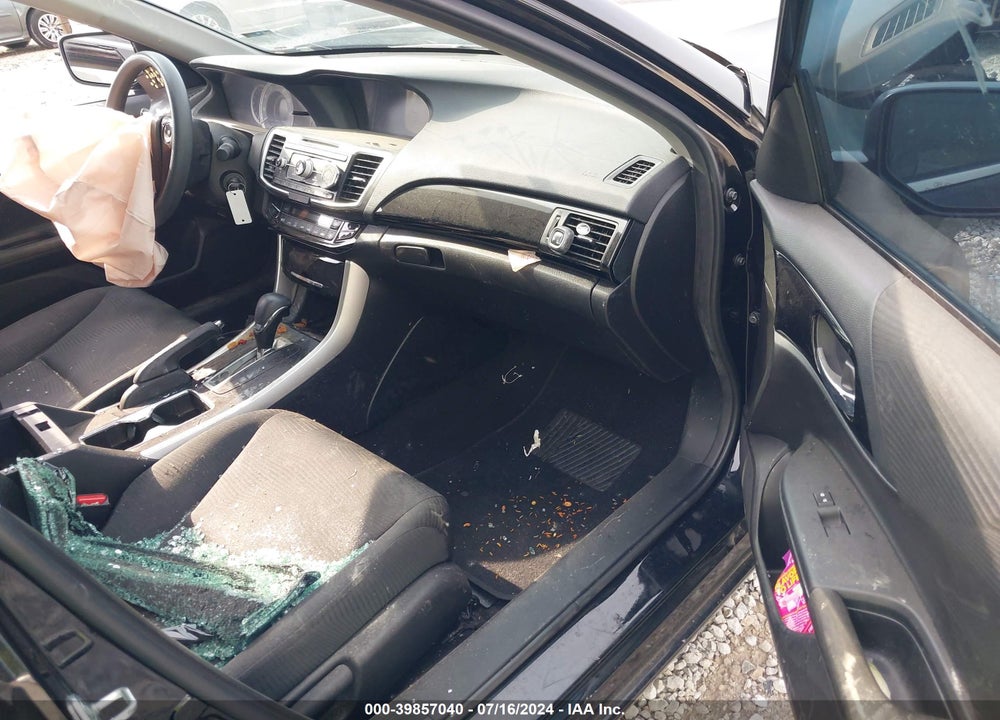 2017 HONDA ACCORD VIN: 1HGCR2F36HA221027