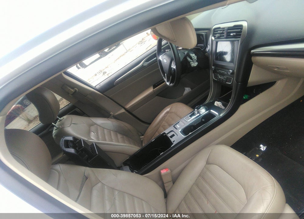 2017 FORD FUSION SE VIN: 3FA6P0HDXHR142659