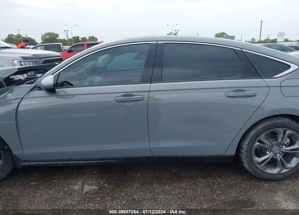 2024 HONDA ACCORD HYBRID EX-L VIN: 1HGCY2F60RA010677