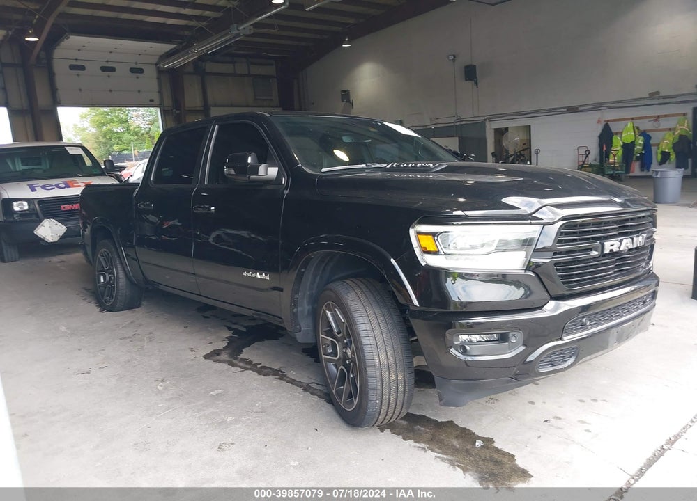 2021 RAM 1500 LAIE  4X4 5'7 BOX VIN: 1C6SRFJTXMN513895