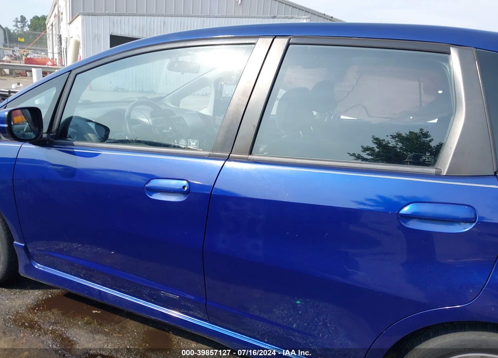 2009 HONDA FIT SPORT VIN: JHMGE88479S064154