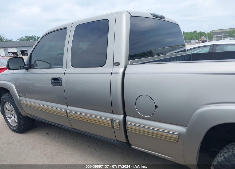 2002 CHEVROLET SILVERADO 1500 LT VIN: 1GCEK19T62Z240977