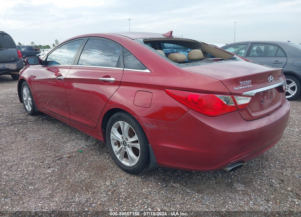 2011 HYUNDAI SONATA LIMITED 2.0T VIN: 5NPEC4ABXBH304639