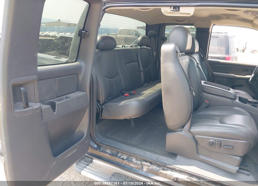 2006 CHEVROLET SILVERADO 1500 LT3 VIN: 1GCEK19B16Z157874