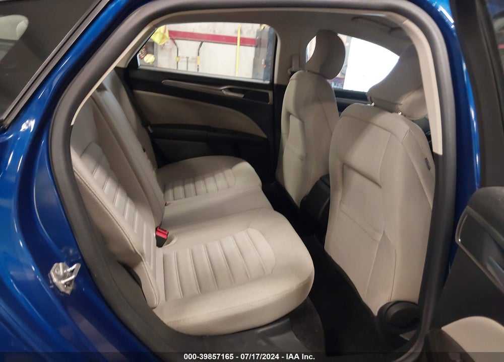 2018 FORD FUSION S VIN: 3FA6P0G78JR129006