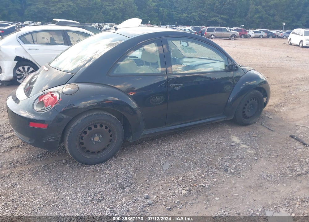 2010 VOLKSWAGEN NEW BEETLE 2.5L FINAL EDITION VIN: 3VWPW3AG6AM036555