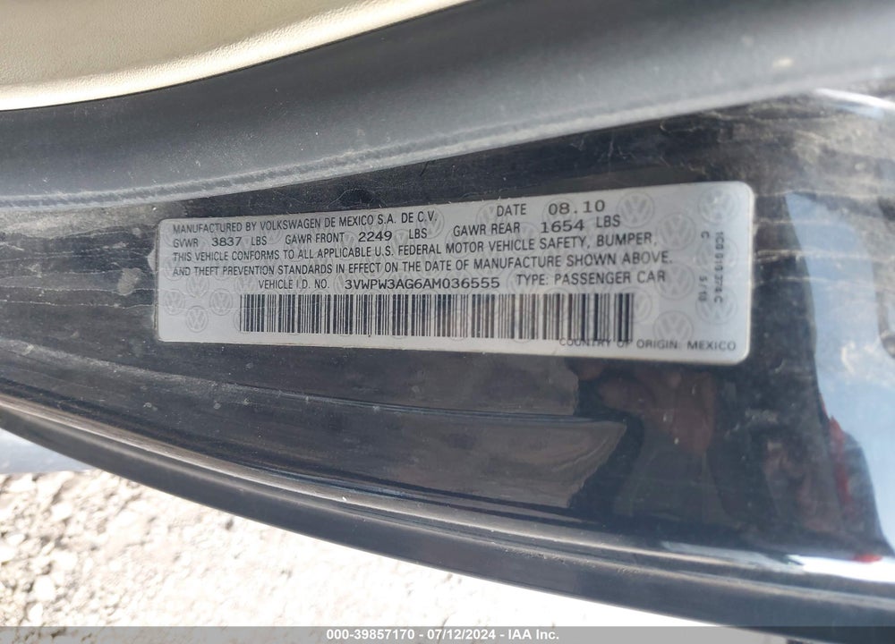 2010 VOLKSWAGEN NEW BEETLE 2.5L FINAL EDITION VIN: 3VWPW3AG6AM036555
