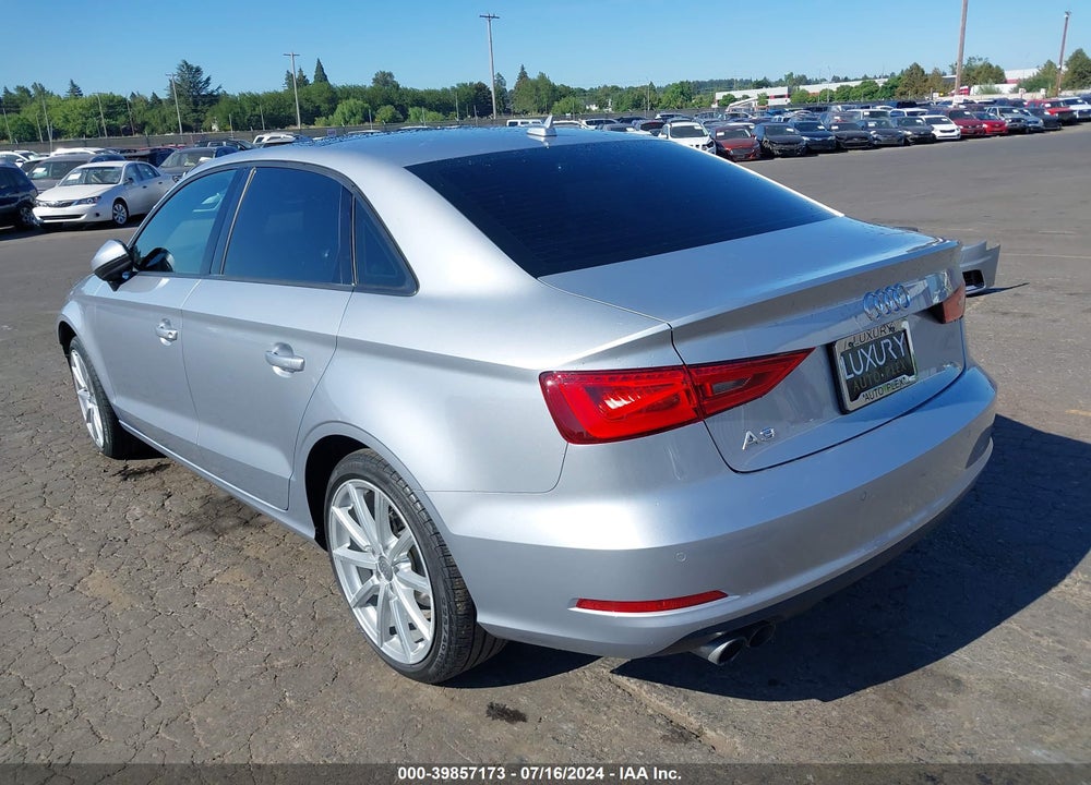 2016 AUDI A3 VIN: WAUA7GFF7G1098451